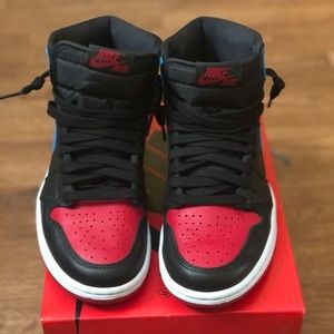 Air Jordan 1 High OG “UNC to Chicago” Size-7 WMNS